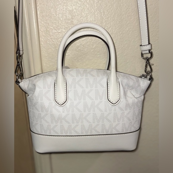 Michael Kors Hyde Satchel Crossbody Bag - Picture 3 of 10